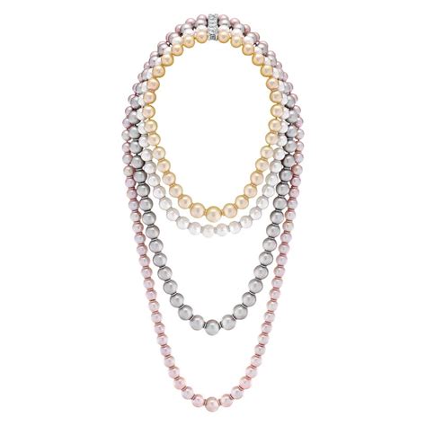 chanel jewelry frangest swing necklace|Chanel necklace set.